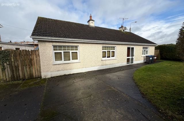 13 Newpark, Portlaoise, Portlaoise, Co. Laois - Click to view photos