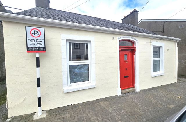 15a Eyre Street, Newbridge, Newbridge, Co. Kildare - Click to view photos