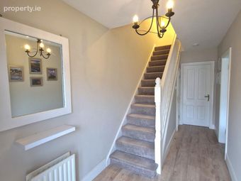 4 Carrig Avenue, Carrig Na Curra, Carrigaline, Co. Cork - Image 3