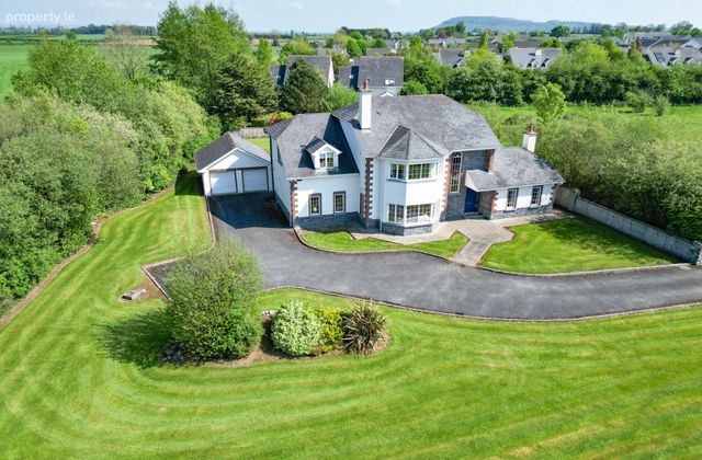 Graiguenoe, Holycross, Thurles, Co. Tipperary, Holycross, Co. Tipperary - Click to view photos