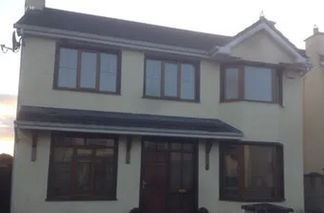 Millbrook Manor, Portarlington, Co. Laois - Click to view photos