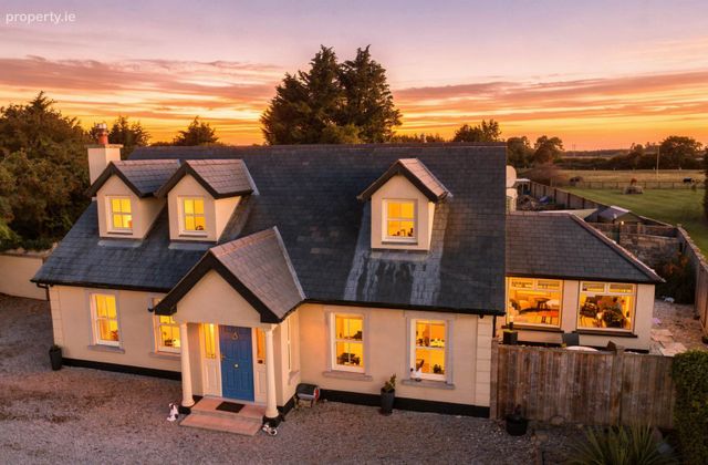 Killeenmore, Sallins, Co. Kildare, Sallins, Co. Kildare - Click to view photos