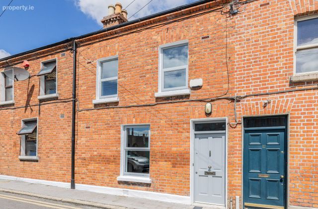 11 Saint Alphonsus' Avenue, Dublin 9, Drumcondra, Dublin 9 - Click to view photos