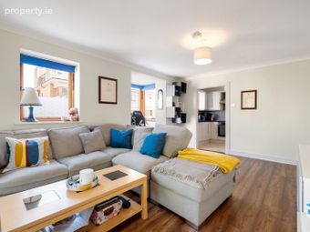 Apt 90 Glaslynn, Howth Road, Clontarf, Dublin 3, Clontarf, Dublin 3 - Image 3