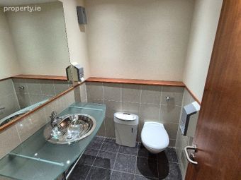 Suites A26/a27 , 1st And 2nd Floor , The Mall, Beacon Court , Sandyford , Dublin 18, Sandyford, Dublin 18 - Image 4