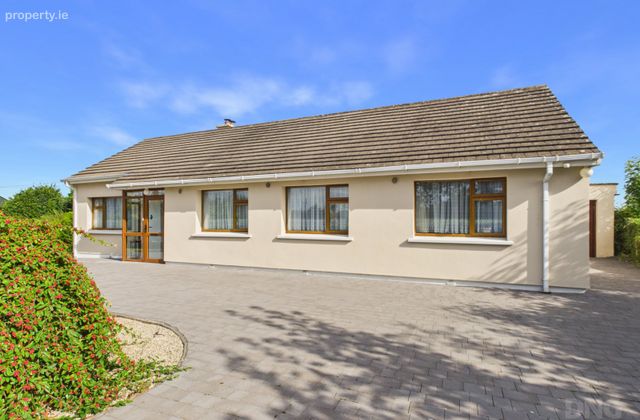 Ballybought, Durrow, Tullamore, Co Offaly, Tullamore, Co. Offaly - Click to view photos