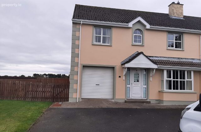 27 Solomons Hill, Letterkenny, Co. Donegal, Letterkenny, Co. Donegal - Click to view photos