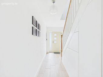 17 Farm Green, Manor Farm, Lehenaghmore, Co. Cork - Image 3