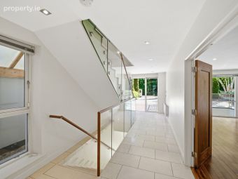 1 Longwood, Wynnsward Park, Clonskeagh, Dublin 14 - Image 2