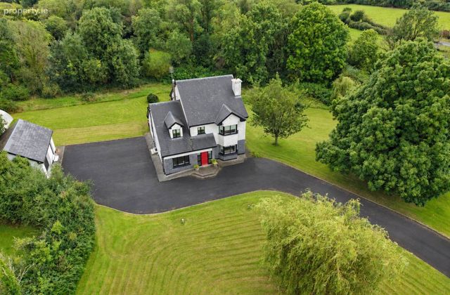 Ballyshingadaun, The Neale, Co. Mayo, Creevagh, Co. Mayo - Click to view photos