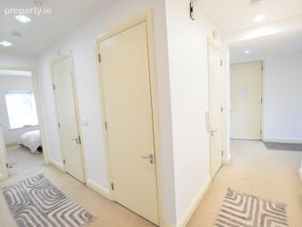 26 The Crescent Apartments, Old Fort Road, Ballincollig, Co. Cork - Image 3