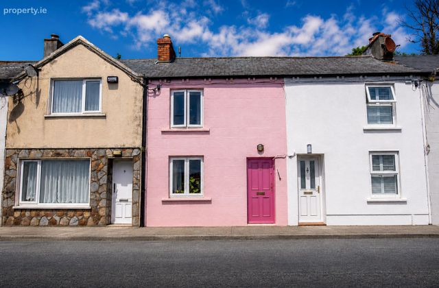 8 Upper Dargle Road, Bray, Co. Wicklow - Click to view photos