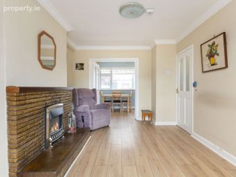 6 Walkinstown Green, Dublin 12, Walkinstown, Dublin 12 - Image 5