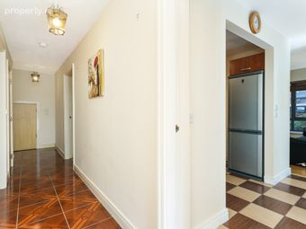10 Rosse Court Rise, Lucan, Co. Dublin, Lucan, Co. Dublin - Image 2
