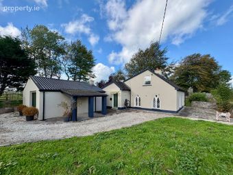 Lisbride Lodge, Carrowroe, Ballymurray, Co. Roscommon