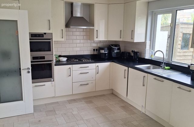23 Marsham Court, Stillorgan, Blackrock, Co. Dubli, Kilmacud, Co. Dublin - Click to view photos