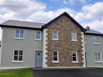 93 Tarmon Manor, Castlerea, Castlerea, Co. Roscommon