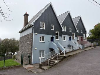6 Fortlands, The Paddocks, Ardbrack, Summercove, Co. Cork