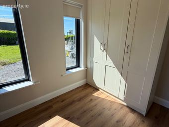 Modern Chalet, Summerfield, Claregalway, Claregalway, Co. Galway - Image 5