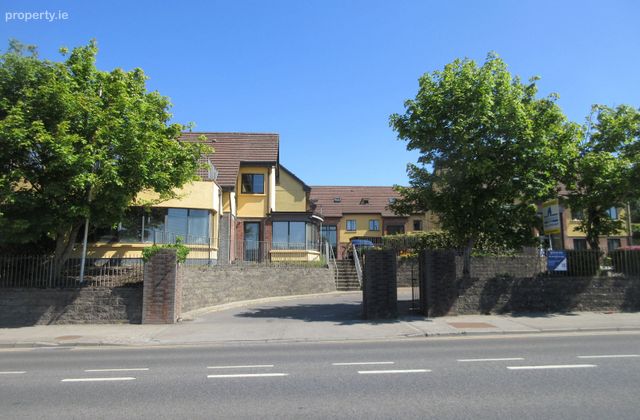 Apartment 6, Block C, Wellmount Student Village, Dublin Road, Athlone, Co. Westmeath - Click to view photos
