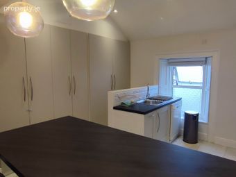 2 Ross Terrace New St Malahide, Co. Dublin, Malahide, Co. Dublin - Image 4