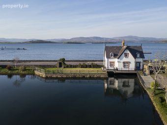 Sealodge Cottage, Seafield, Bantry, Co. Cork