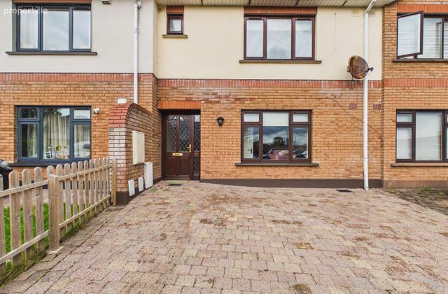 18 The Court, Moyglare Hall, Maynooth, Maynooth, Co. Kildare - Click to view photos