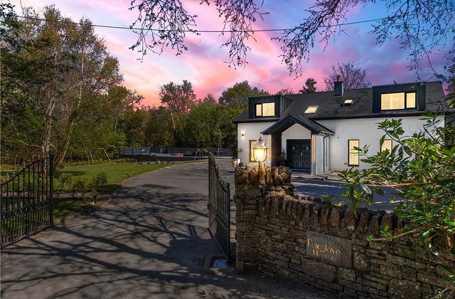 Foxglove House, Glannagilliagh, Co. Kerry, Caragh Lake, Co. Kerry - Click to view photos