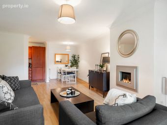 Apartment 11, The Oaks, Rockfield, Dundrum, Dublin 16 - Image 4