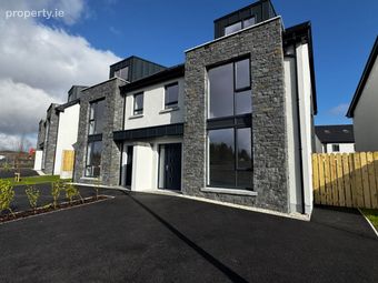 82 Westpoint Avenue, Donegal, Donegal Town, Co. Donegal