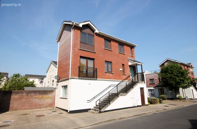 3 Hansted Way, Lucan, Co Dublin, Lucan, Co. Dublin - Click to view photos