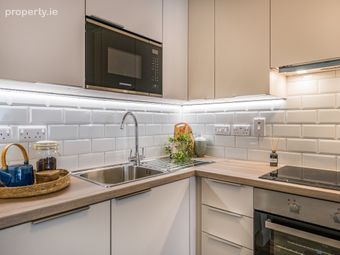 Studio Apartment, The Crossings, Adamstown, Co. Dublin