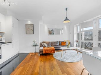 211 The Waterside, Block G, Charlotte Quay, Dublin 4 - Image 2