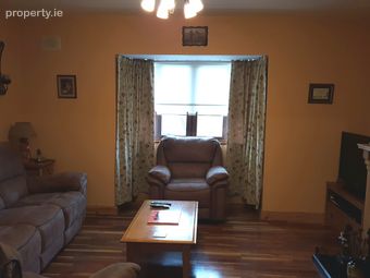 13 Garrai Ard, Banagher, Co. Offaly - Image 2