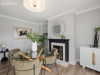 69 Hampton Park, Saint Helen's Wood, Booterstown, Co. Dublin - Image 4