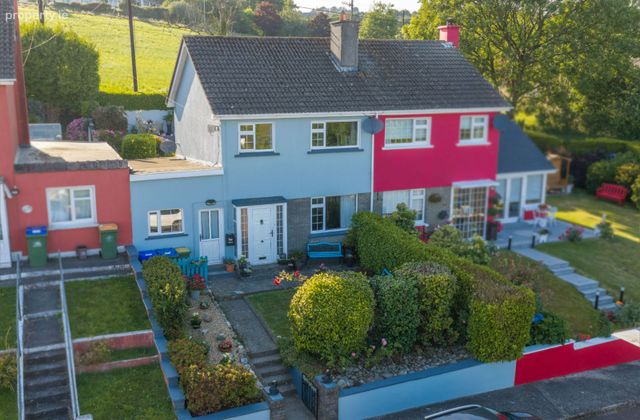 Suncrest, 7 Chapel Avenue, Timoleague, Bandon, Co. Cork - Click to view photos