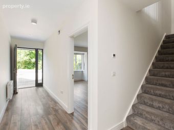 27 Archer's Wood Drive, Archer's Wood, Delgany, Delgany, Co. Wicklow - Image 2