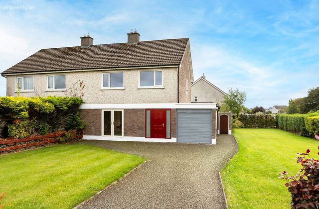 2 Rockfield Road, Kells, Kells, Co. Meath - Click to view photos