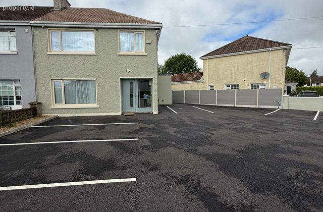 Summerstown Road, Wilton, Co. Cork - Click to view photos