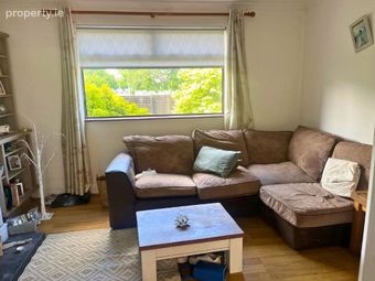 6 Grange Grove, Blackrock, Co. Dublin - Image 3