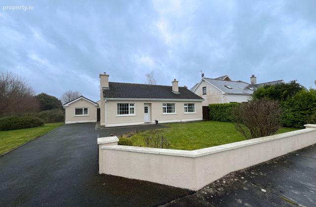 Carrowmore, Knock, Co. Mayo - Click to view photos