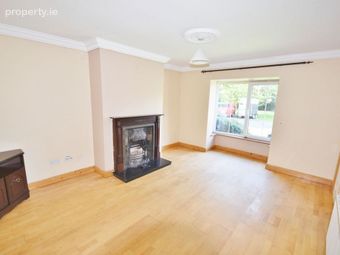 5 Tamhnach L&iacute;, Monavalley, Tralee, Co. Kerry - Image 4