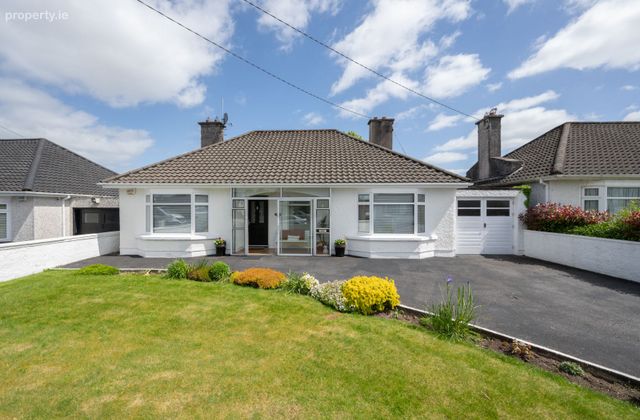 Tara, 61 Uam Var Avenue, Bishopstown, Co. Cork - Click to view photos