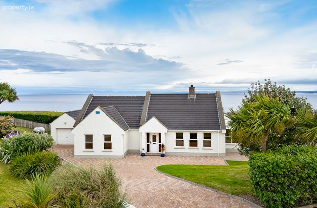 5 Quay View, Mullaghmore, Co. Sligo - Click to view photos