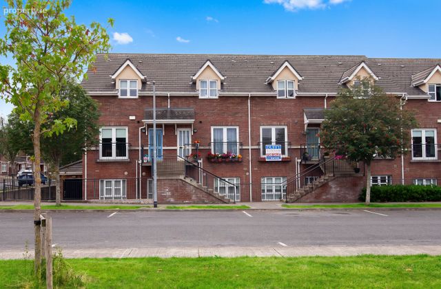 53 Castlegrange Green, Castaheany, Clonee, Dublin 15 - Click to view photos