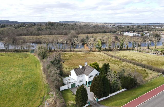 Aughamore, Carrick-on-shannon, Rooskey, Co. Leitrim - Click to view photos