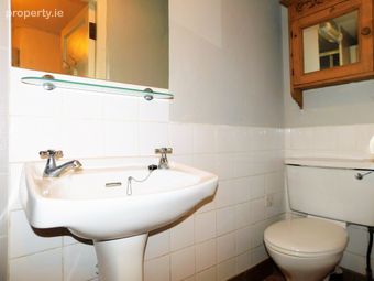 Monkstown Crescent, Monkstown, Co. Dublin - Image 4