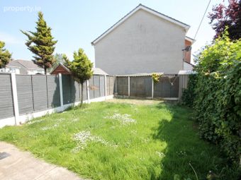 64 Hansted Crescent, Lucan, Co Dublin, Lucan, Co. Dublin - Image 3