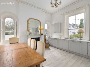 32 Royal Terrace West, Dun Laoghaire, Co. Dublin - Image 4