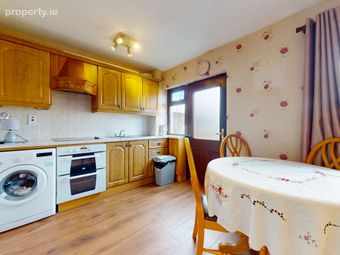 204 Larchville, Waterford, Waterford City Centre, Co. Waterford - Image 3